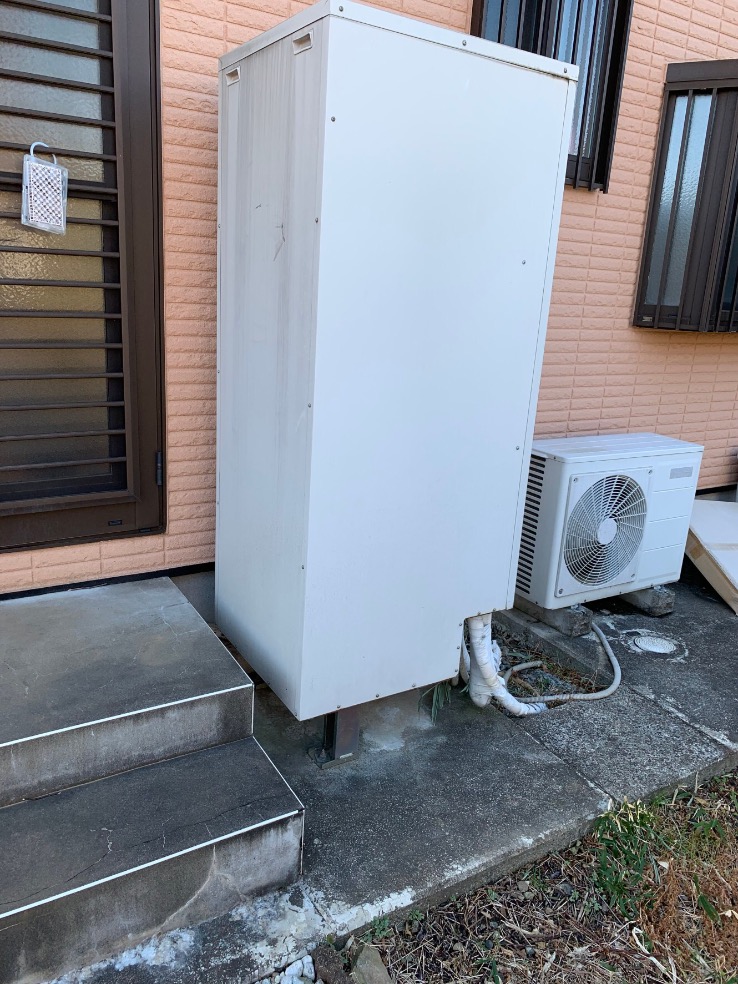 埼玉県比企郡滑川町月の輪エコキュート交換工事K様