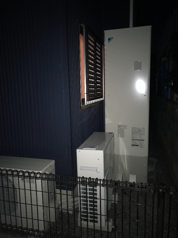 東京都あきる野市野辺エコキュート交換工事N様
