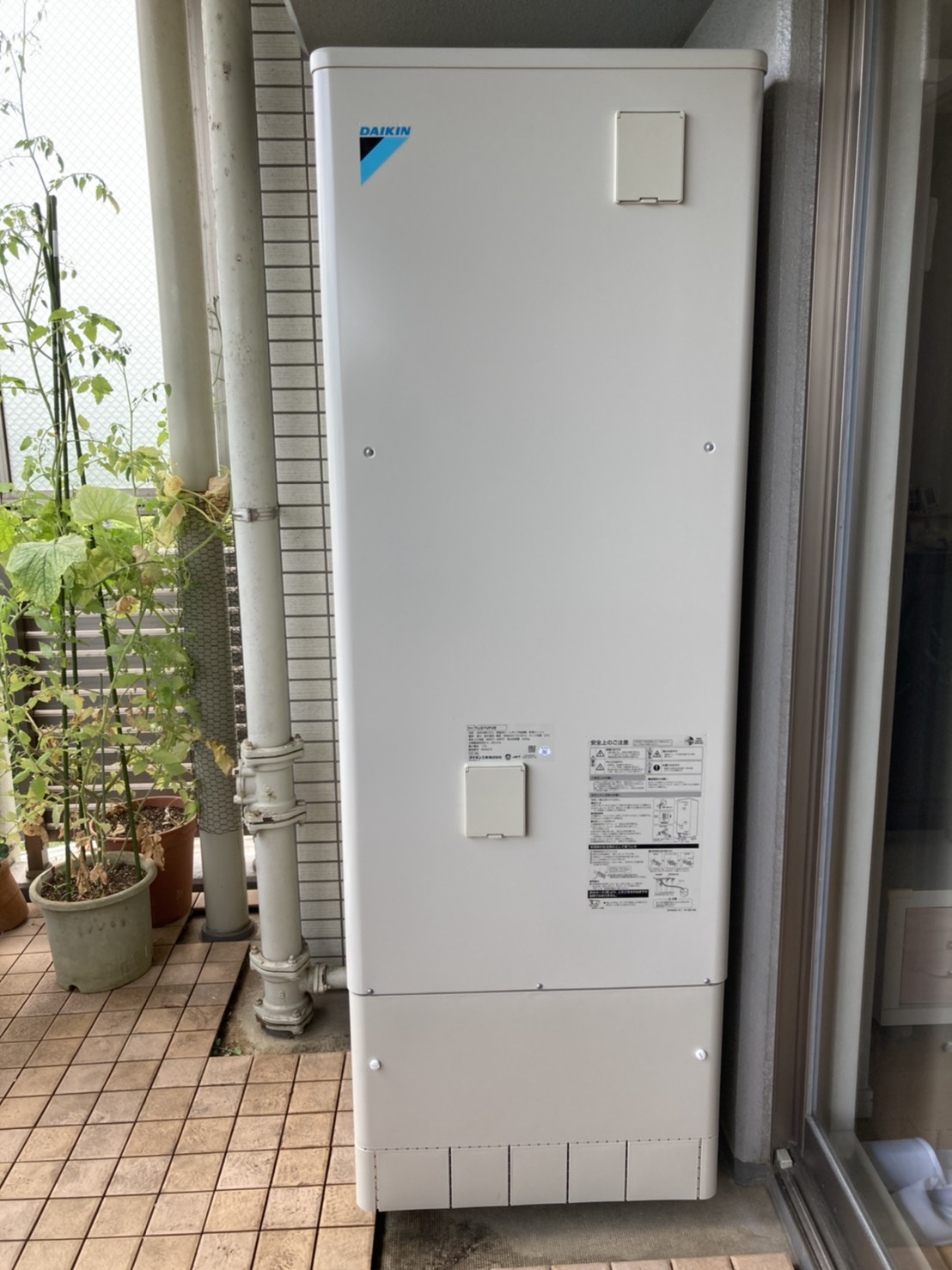 千葉県千葉市美浜区浜田 エコキュート交換工事K様