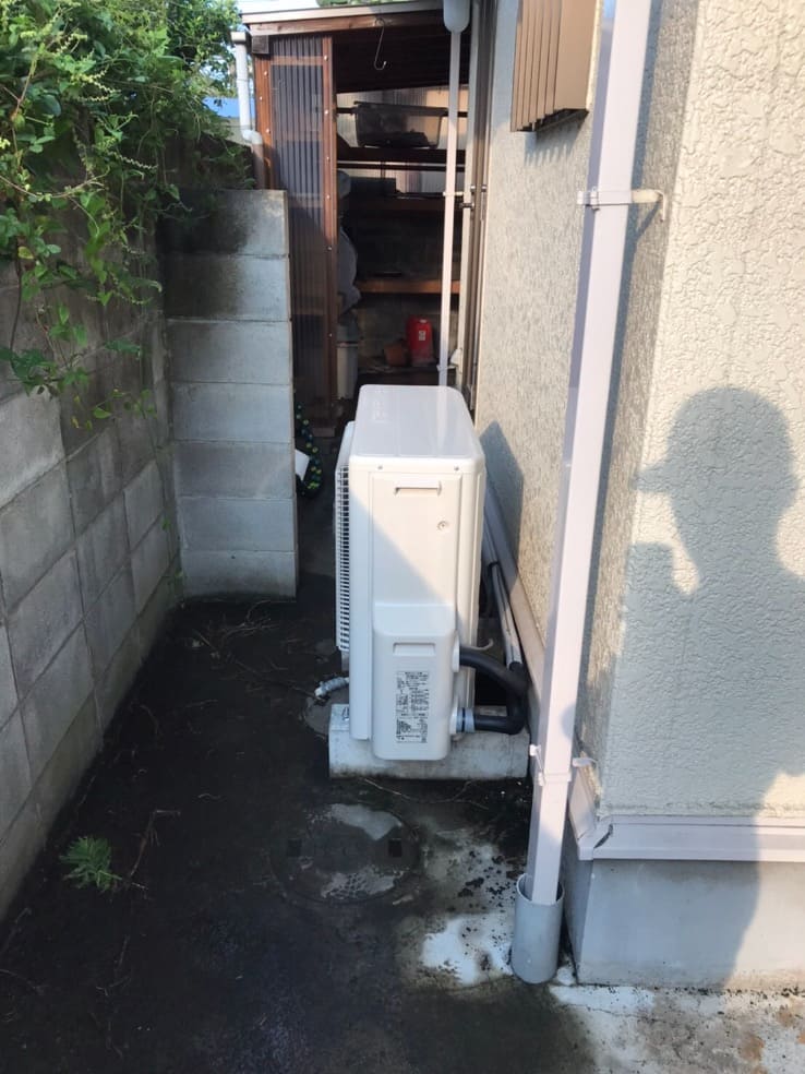 東京都西多摩郡奥多摩町梅沢エコキュート交換工事A様