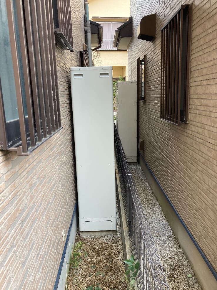 埼玉県八潮市古新田エコキュート交換工事H様