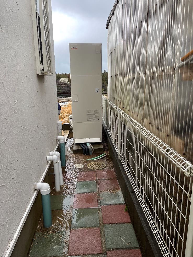 埼玉県本庄市栗崎 エコキュート交換工事E様