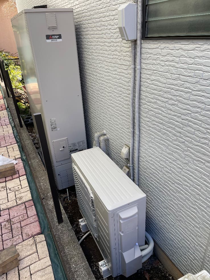 神奈川県横浜市青葉区恩田町エコキュート交換工事S様