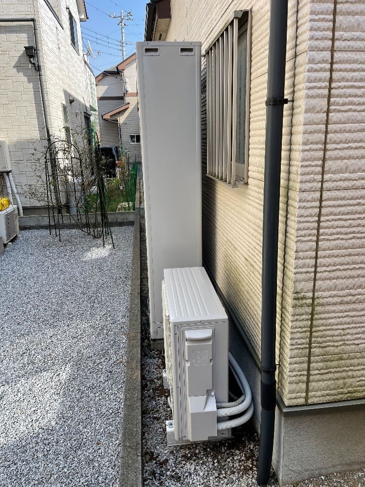 埼玉県上尾市瓦葺 エコキュート交換工事S様
