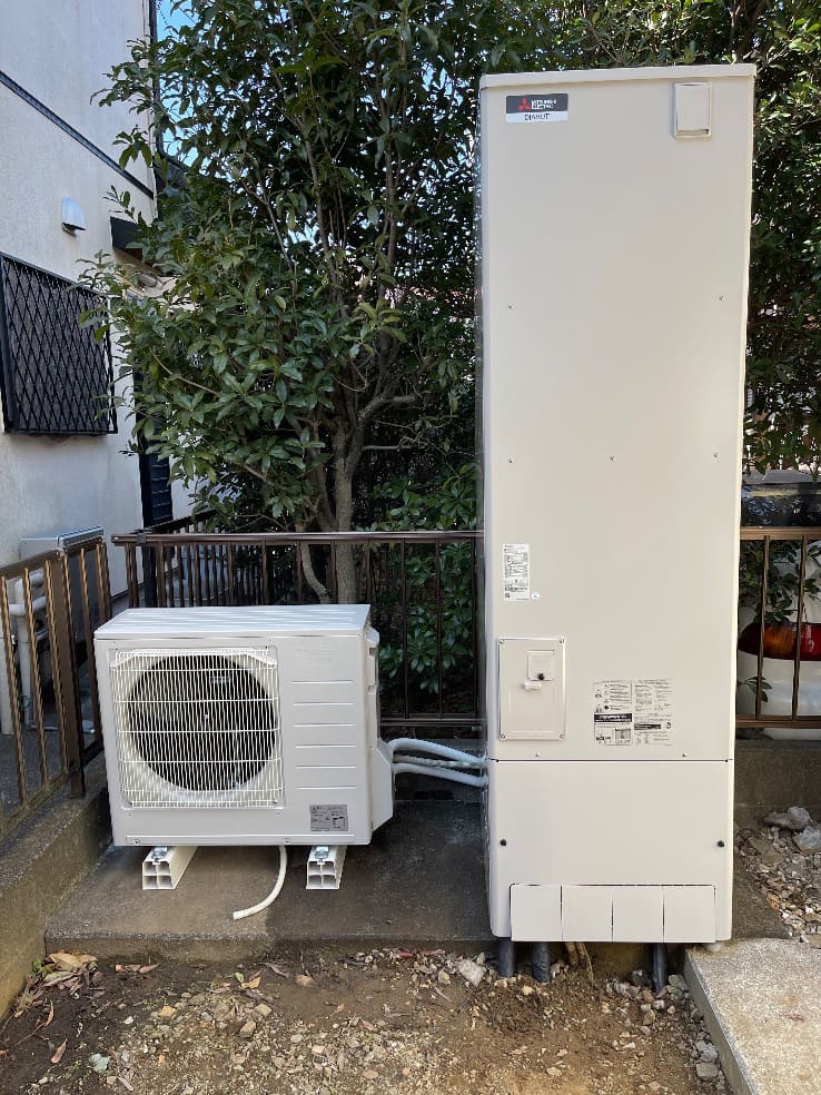 埼玉県北足立郡伊奈町栄エコキュート交換工事K様