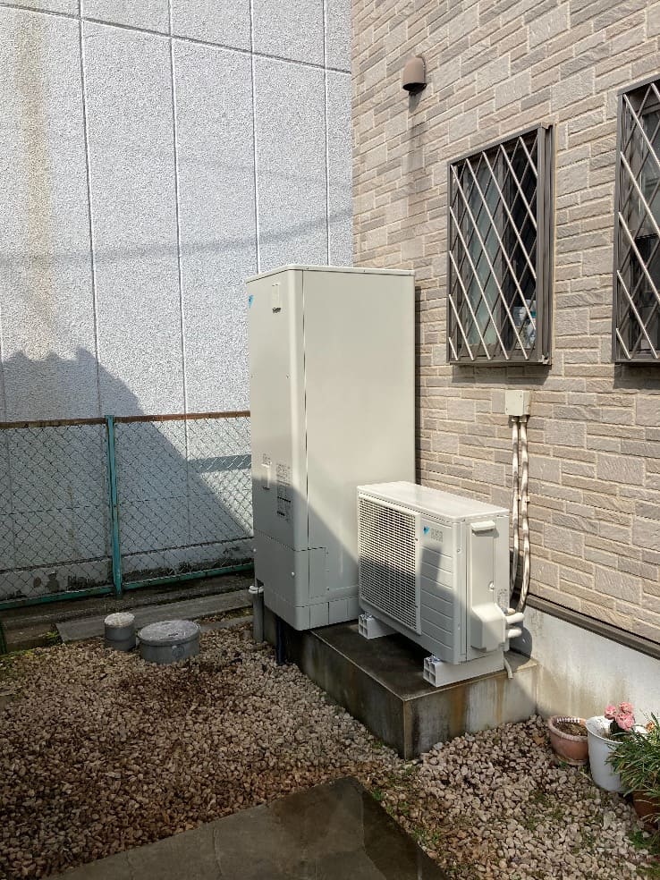 茨城県稲敷郡阿見町阿見エコキュート交換工事W様