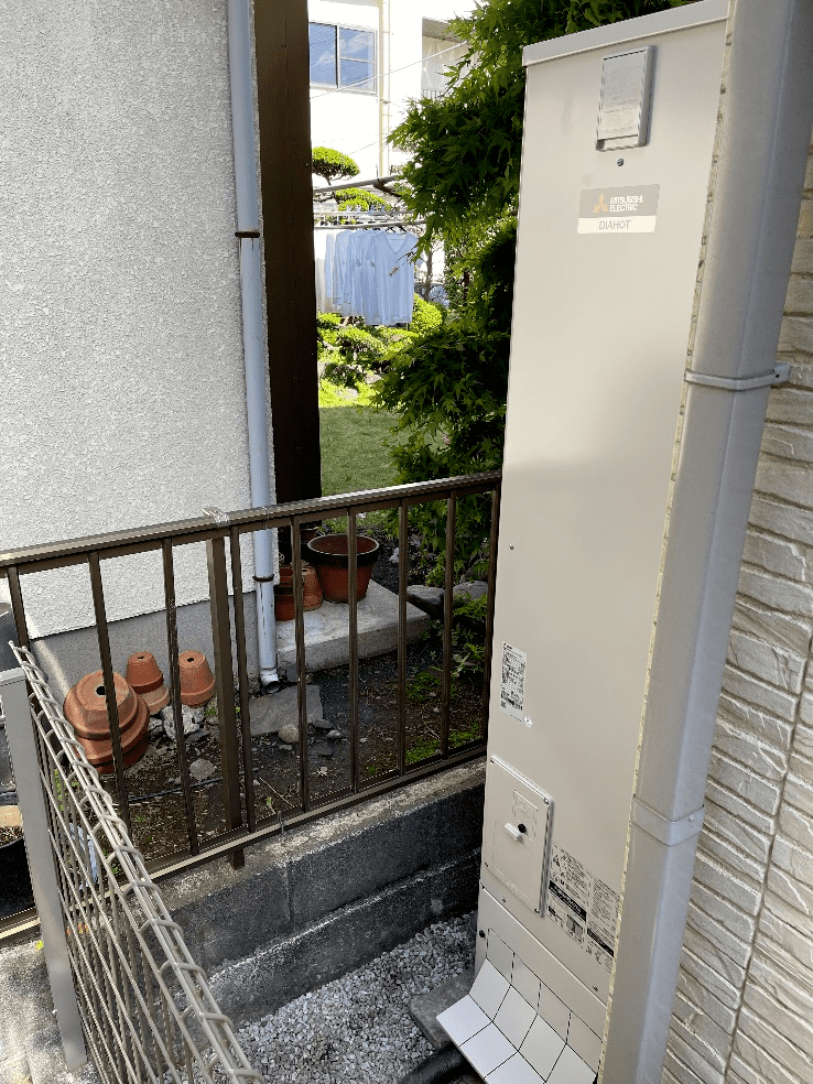 兵庫県高砂市阿弥陀町北山エコキュート交換工事W様