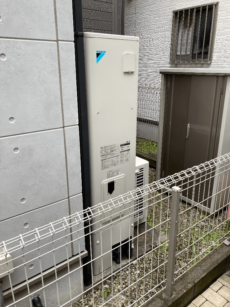 埼玉県草加市瀬崎エコキュート交換工事S様