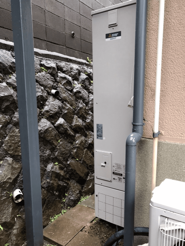 岡山県都窪郡早島町前潟エコキュート交換工事K様