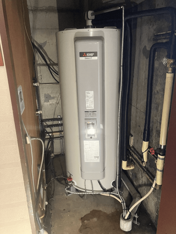 東京都調布市多摩川エコキュート交換工事T様