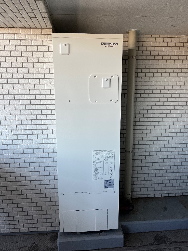 コロナエコキュートCHP-H3014AからコロナエコキュートCHP-S30AY1-12｜エコキュート交換工事｜埼玉県川口市里｜マンション｜シーズガーデングリーンパティオ 