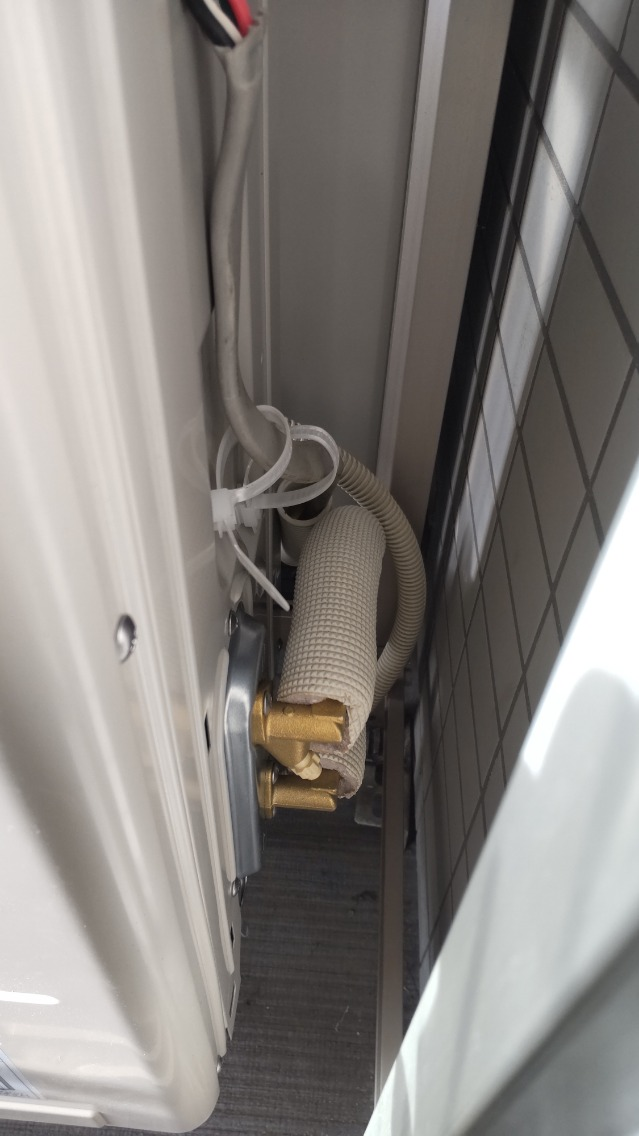 三菱エコキュートSRT-HPT37CD2から三菱エコキュートSRT-C376|エコキュート交換工事事例|茨城県つくば市研究学園|マンション|パークハウス研究学園けやきレジデンス