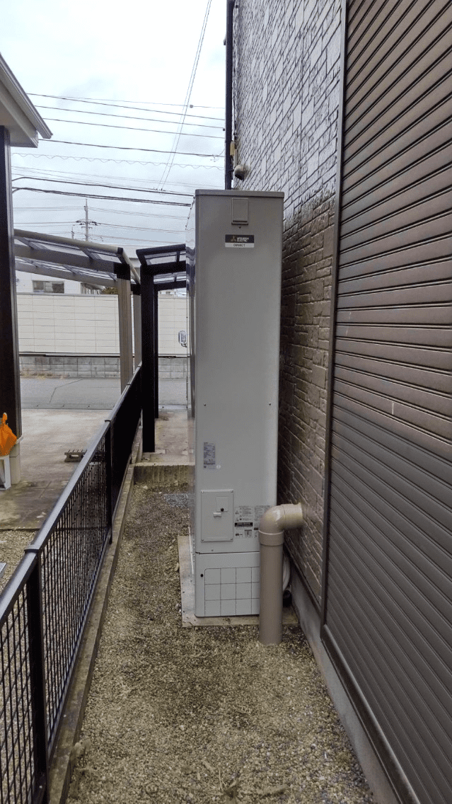 北海道留萌市末広町エコキュート交換工事S様