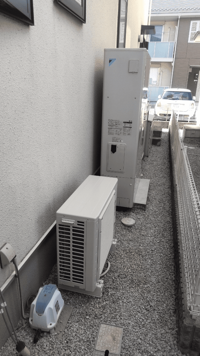 埼玉県桶川市下日出谷エコキュート交換工事M様
