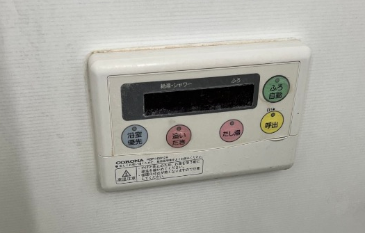 コロナエコキュートCHP-H3014AからコロナエコキュートCHP-S30AY1-12B｜エコキュート交換工事｜東京都足立区梅田｜マンション｜プラウドシティ梅島 