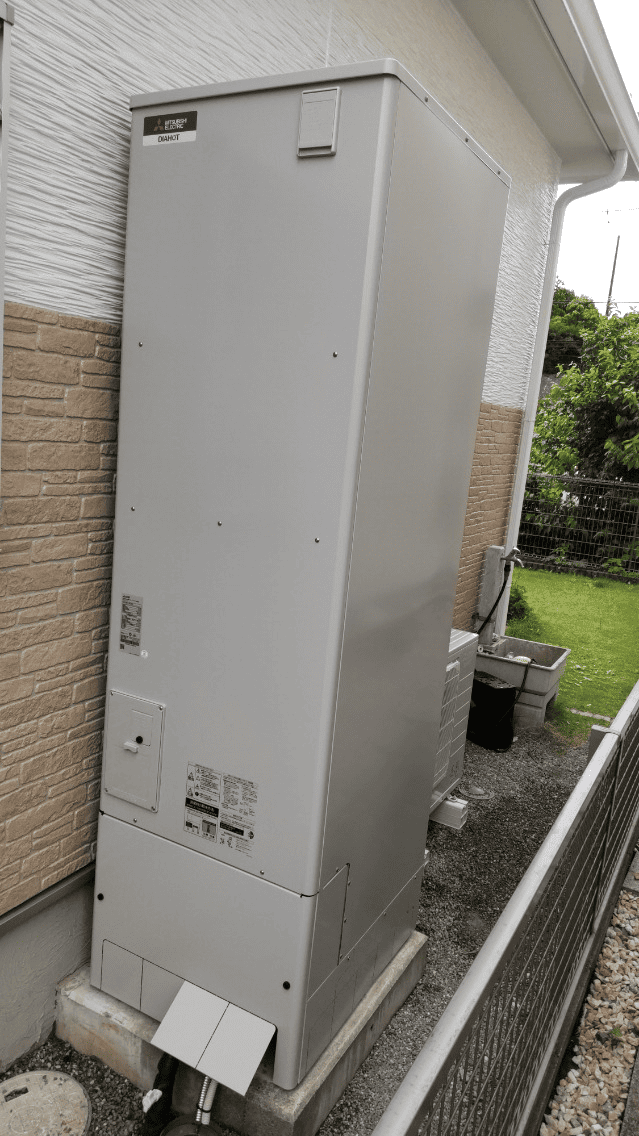 愛媛県今治市朝倉下エコキュート交換工事O様