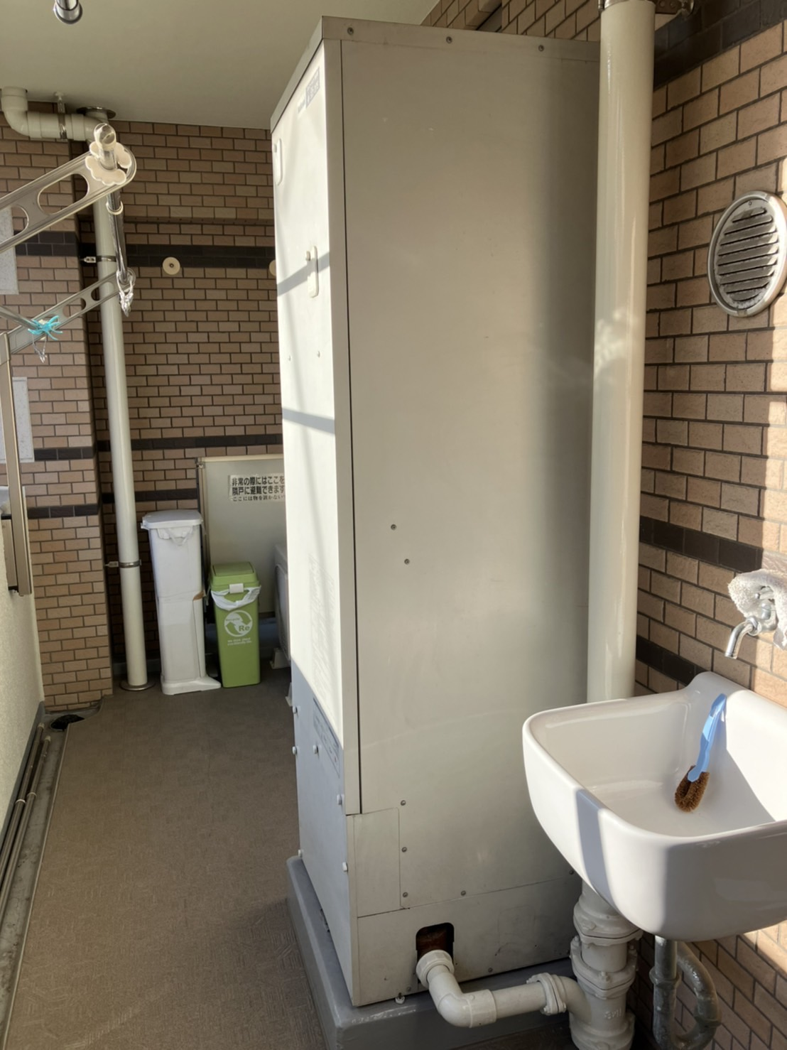 コロナエコキュートCHP-H3024A2からコロナエコキュートCHP-E372AZ1 |エコキュート交換工事|埼玉県吉川市中央