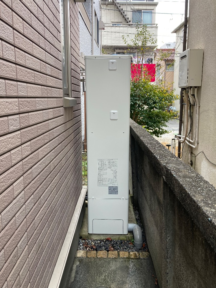 コロナエコキュートCFT-37WM82からコロナエコキュートCHP-E372AZ1｜エコキュート交換工事｜東京都江東区北砂