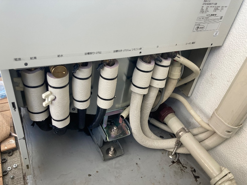 コロナエコキュートCHP-301DA7-1-BLからコロナエコキュートCHP-S30AY1-12B｜エコキュート交換工事｜東京都荒川区南千住｜マンション｜リバーフェイス