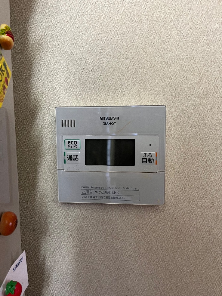 三菱エコキュートSRT-HPT55WUX6から三菱エコキュートSRT-S466U｜エコキュート交換工事｜神奈川県横浜市港北区大曽根