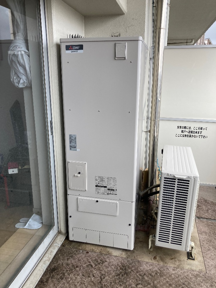 コロナエコキュートCTU-H3014Aから三菱エコキュートSRT-S376｜エコキュート交換工事｜東京都足立区新田｜マンション｜グランスイートハートアイランド 