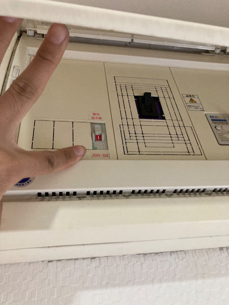 三菱エコキュートSRT-HPT37W5からダイキンエコキュートEQA46YFV｜エコキュート交換工事｜東京都日野市平山