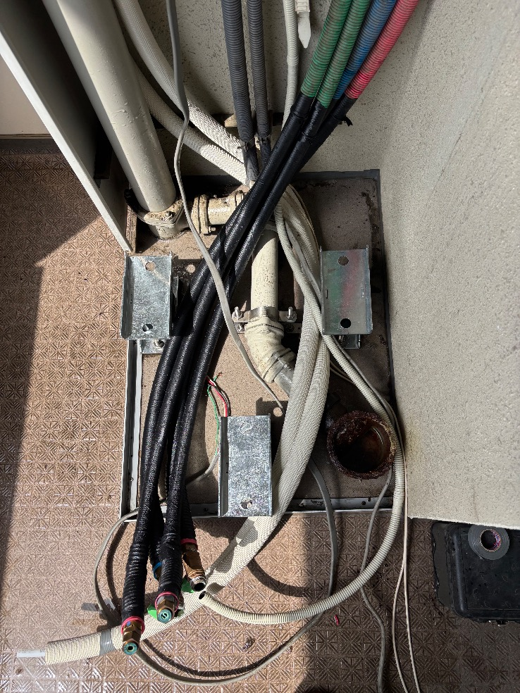 コロナエコキュートCTU-H301AからコロナエコキュートCHP-S30AY1-12B｜エコキュート交換工事｜埼玉県さいたま市桜区西堀｜マンション｜プラウド中浦和 