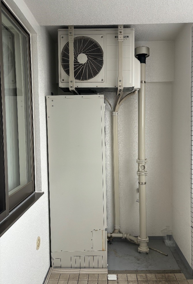 コロナエコキュートCTU-301DA7-1-BLからコロナエコキュートCHP-S30AZ1-12｜エコキュート交換工事｜東京都荒川区南千住｜マンション｜リバーフェイス