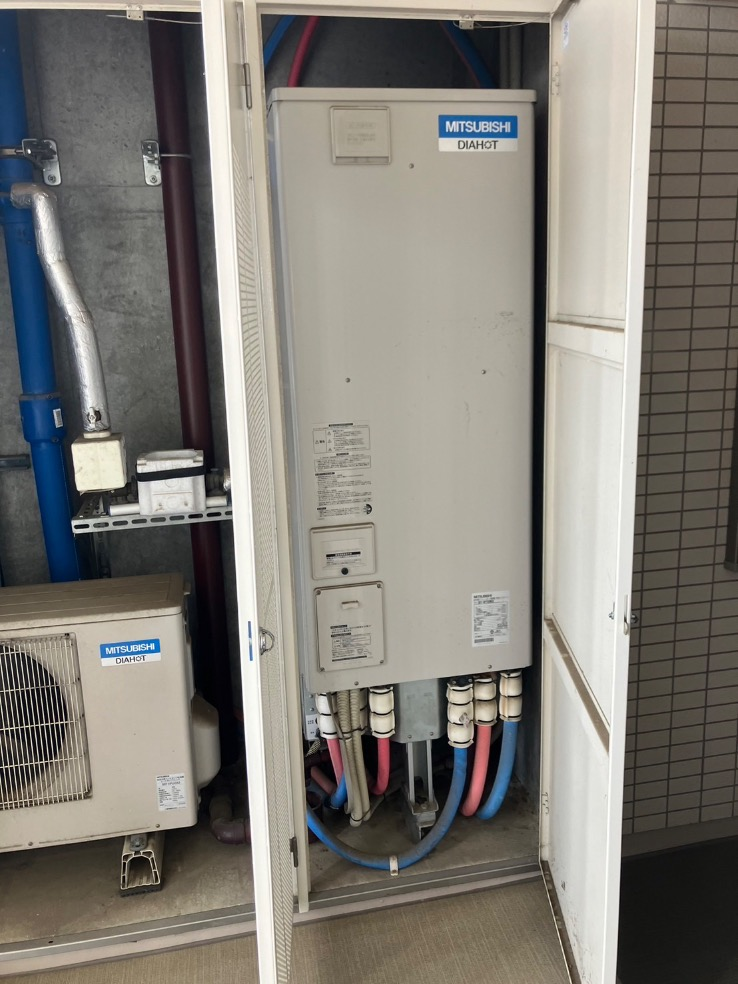 三菱エコキュートSRT-HPT30WD3から三菱エコキュートSRT-W306D-2｜エコキュート交換工事｜茨城県取手市取手｜マンション｜BELISTAタワー取手駅前