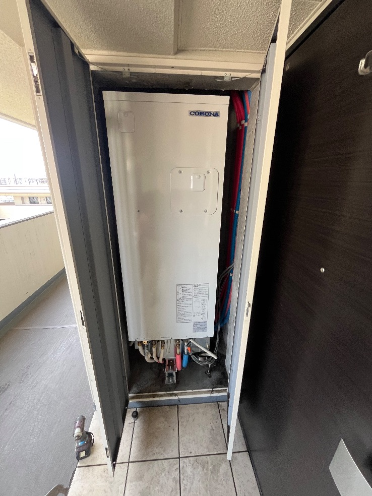 パナソニックエコキュートHE-30C4QMからコロナエコキュートCHP-S30AZ1-12｜エコキュート交換工事｜東京都板橋区相生町｜マンション｜アトラス志村三丁目