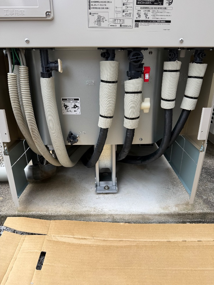 三菱エコキュートSRT-HPT37W4から三菱エコキュートSRT-S376｜エコキュート交換工事｜茨城県結城市結城｜石井工務店 