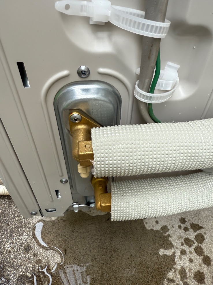 三菱エコキュートSRT-HPT37W4から三菱エコキュートSRT-S376｜エコキュート交換工事｜茨城県結城市結城｜石井工務店 