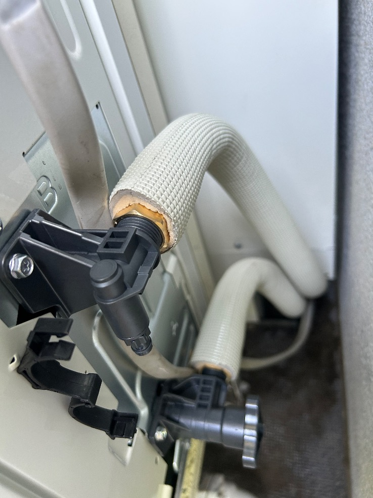 コロナエコキュートCTU-H3014AMからコロナエコキュートCHP-S30AZ1-12｜エコキュート交換工事｜千葉県白井市笹塚｜マンション｜プリスタレジデンス