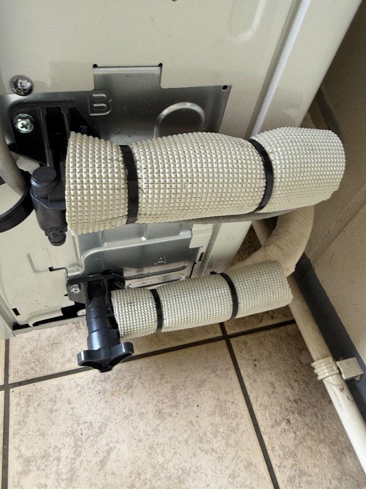 パナソニックエコキュートHE-30C4QMからコロナエコキュートCHP-S30AZ1-12｜エコキュート交換工事｜東京都板橋区相生町｜マンション｜アトラス志村三丁目