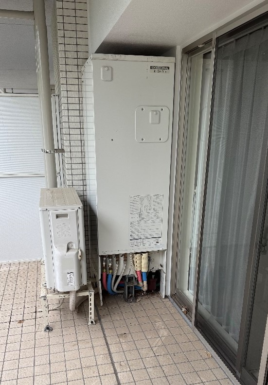 コロナエコキュートTU31GFCVからコロナエコキュートCHP-S30AZ1-12｜エコキュート交換工事｜神奈川県横須賀市日の出町｜マンション｜ザ・コーストよこすか海辺ニュータウン