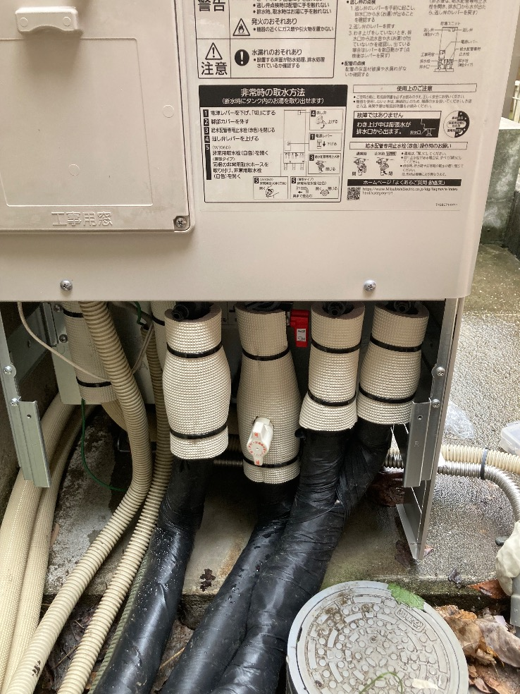 三菱エコキュートSRT-HPT37WUZ5から三菱エコキュートSRT-S376UZ｜エコキュート交換工事｜神奈川県川崎市宮前区野川本町