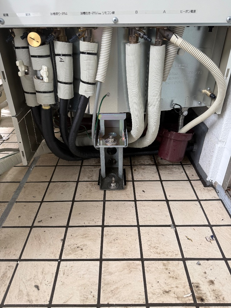コロナエコキュートTU31GFCVからコロナエコキュートCHP-S30AZ1-12｜エコキュート交換工事｜神奈川県横須賀市日の出町｜マンション｜ザ・コーストよこすか海辺ニュータウン