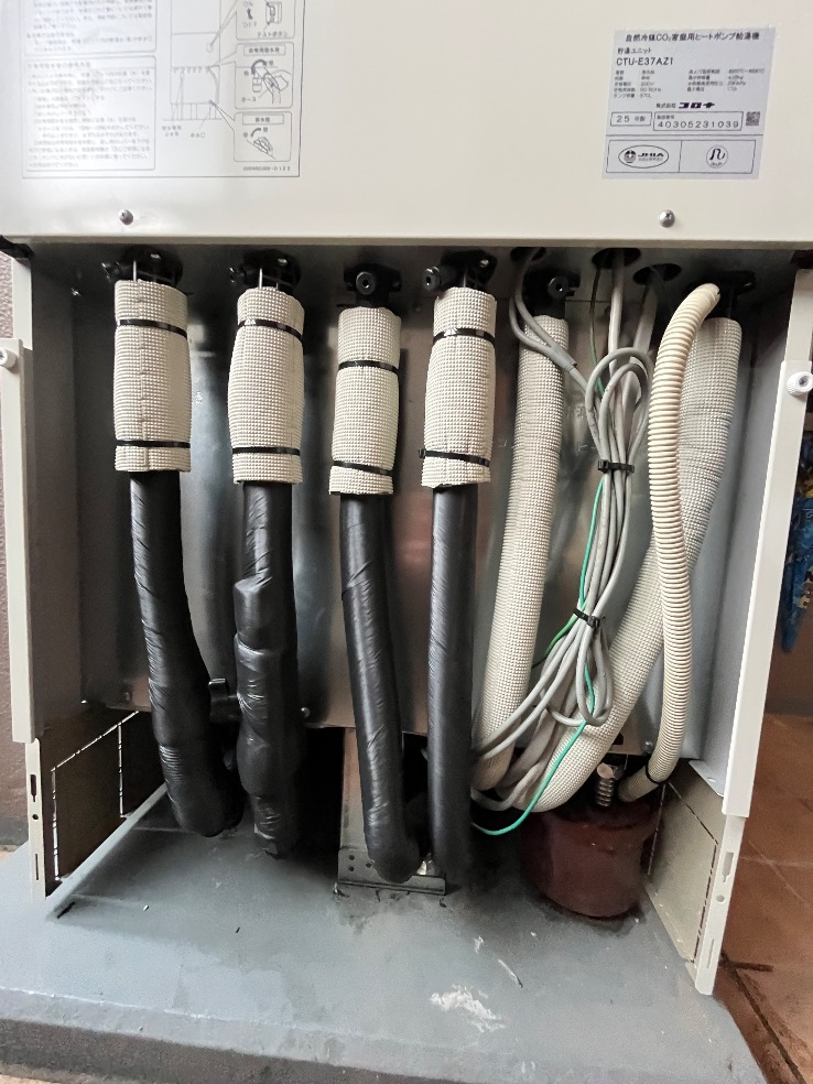 コロナエコキュートCTU-371D1A11からコロナエコキュートCHP-E37AZ1｜エコキュート交換工事｜栃木県宇都宮市元今泉｜マンション｜シンフォニックシティ元今泉