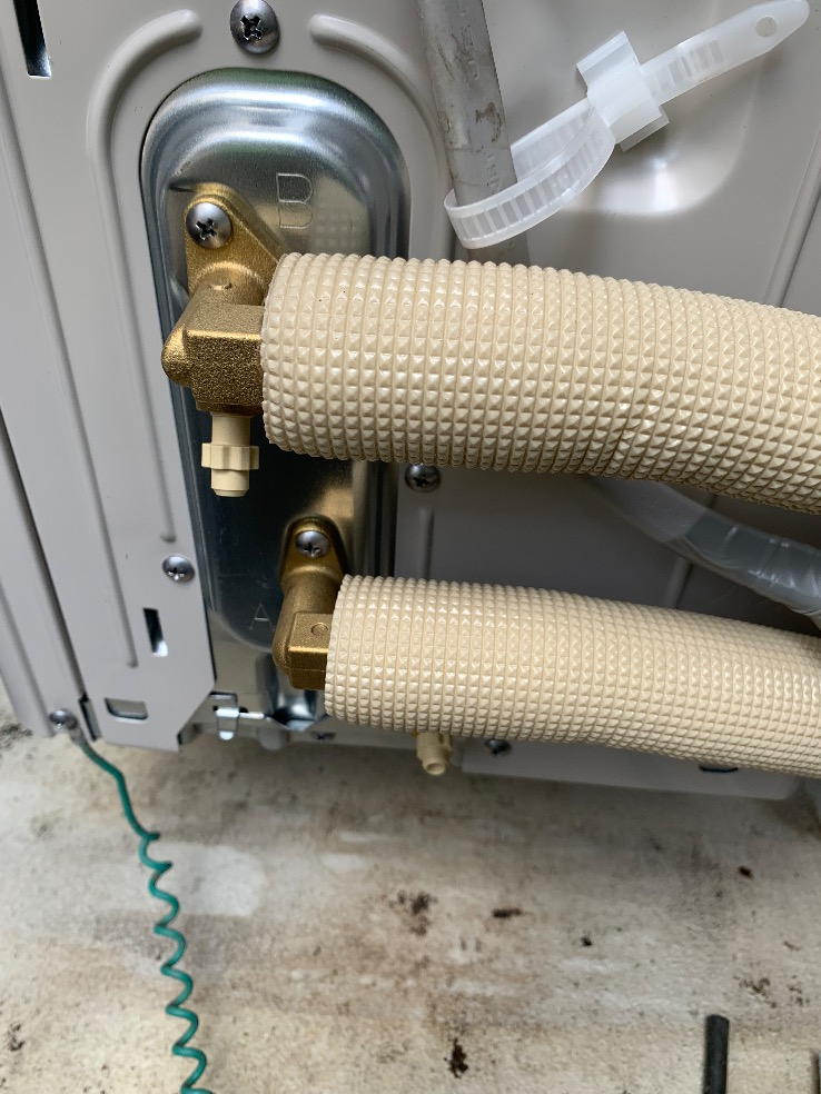 サンデンエコキュートEB-U37QTA6から三菱キュートSRT-S376UZ｜エコキュート交換工事｜東京都足立区江北｜