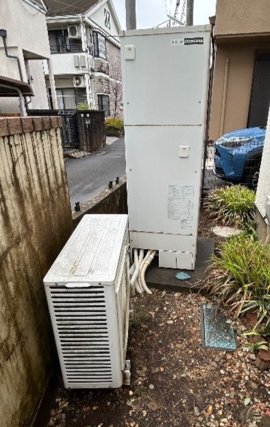 コロナエコキュートCTU-HX37AW2から日立エコキュートBHP-FG37XU｜エコキュート交換工事｜東京都小平市花小金井南町