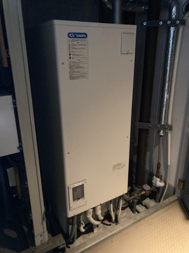 長府エコキュートEHP-3735GPXH-SからダイキンエコキュートEQA37YFV｜エコキュート交換工事｜東京都葛飾区金町｜マンション｜ヴィナシス金町タワーレジデンス