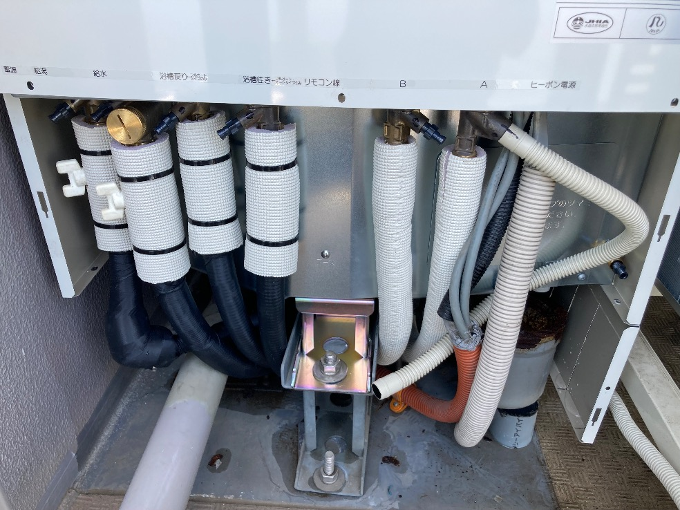 コロナエコキュートCTU-H3014MからコロナエコキュートCHP-S30AZ1-12｜エコキュート交換工事｜埼玉県久喜市桜田｜マンション｜シンフォニーレジデンス