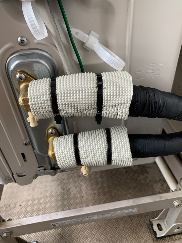 三菱エコキュートSRT-HPT30WD5から三菱エコキュートSRT-W306D-2｜エコキュート交換工事｜神奈川県川崎市中原区新丸子東｜マンション｜パークシティ武蔵小杉ザグランドウイングタワー