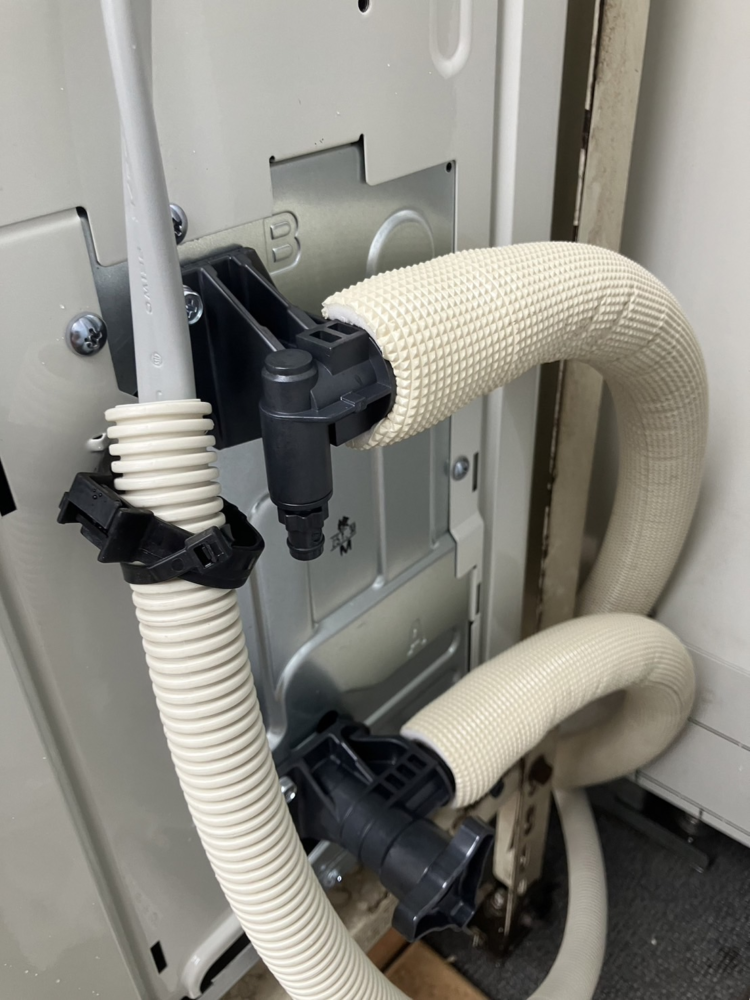 コロナエコキュートCTU-H3014AMからコロナエコキュートCHP-S30AZ1-12｜エコキュート交換工事｜千葉県白井市笹塚｜マンション｜プリスタレジデンス
