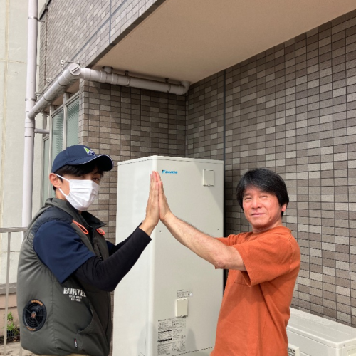 日立電気温水器BE-F37CWUからダイキンエコキュートEQX37YFV｜エコキュート交換工事｜東京都羽村市小作台｜マンション｜グランエール小作駅前