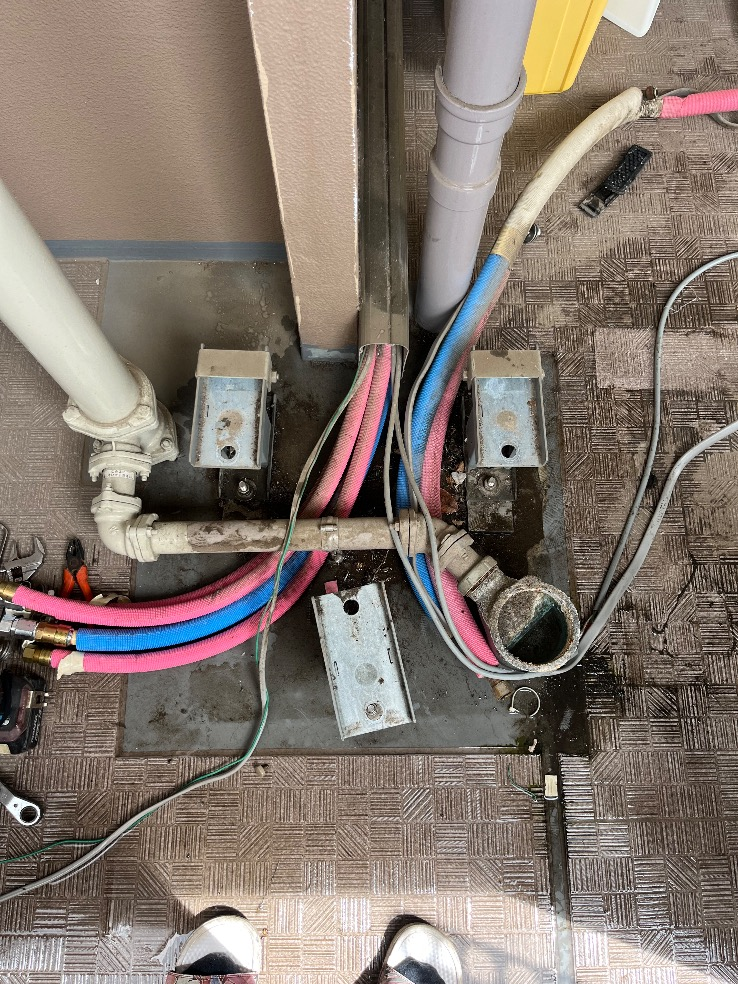 コロナエコキュートCTU-H3014AMからコロナエコキュートCHP-S30AZ1-12｜エコキュート交換工事｜千葉県我孫子市我孫子｜マンション｜アクアレジデンス