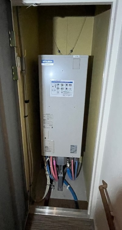 三菱エコキュートSRT-HPT30WD5から三菱エコキュートSRT-W306D-2｜エコキュート交換工事｜神奈川県川崎市中原区新丸子東｜マンション｜パークシティ武蔵小杉
