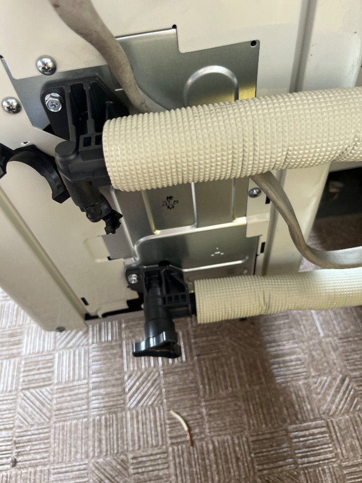 コロナエコキュートCTU-H3014AMからコロナエコキュートCHP-S30AZ1-12｜エコキュート交換工事｜千葉県我孫子市我孫子｜マンション｜アクアレジデンス