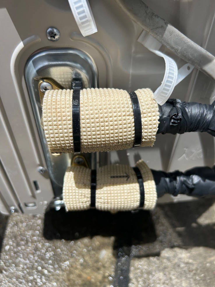ナショナルエコキュートHE-30C3QMから三菱エコキュートSRT-W306D-2｜エコキュート交換工事｜東京都目黒区下目黒｜マンション｜グレイスコート目黒