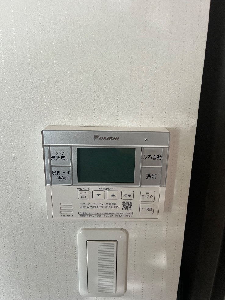 パナソニックエコキュートHE-46D1QAPからダイキンエコキュートEQX37YFV｜エコキュート交換工事｜東京都青梅市野上町｜大広建設